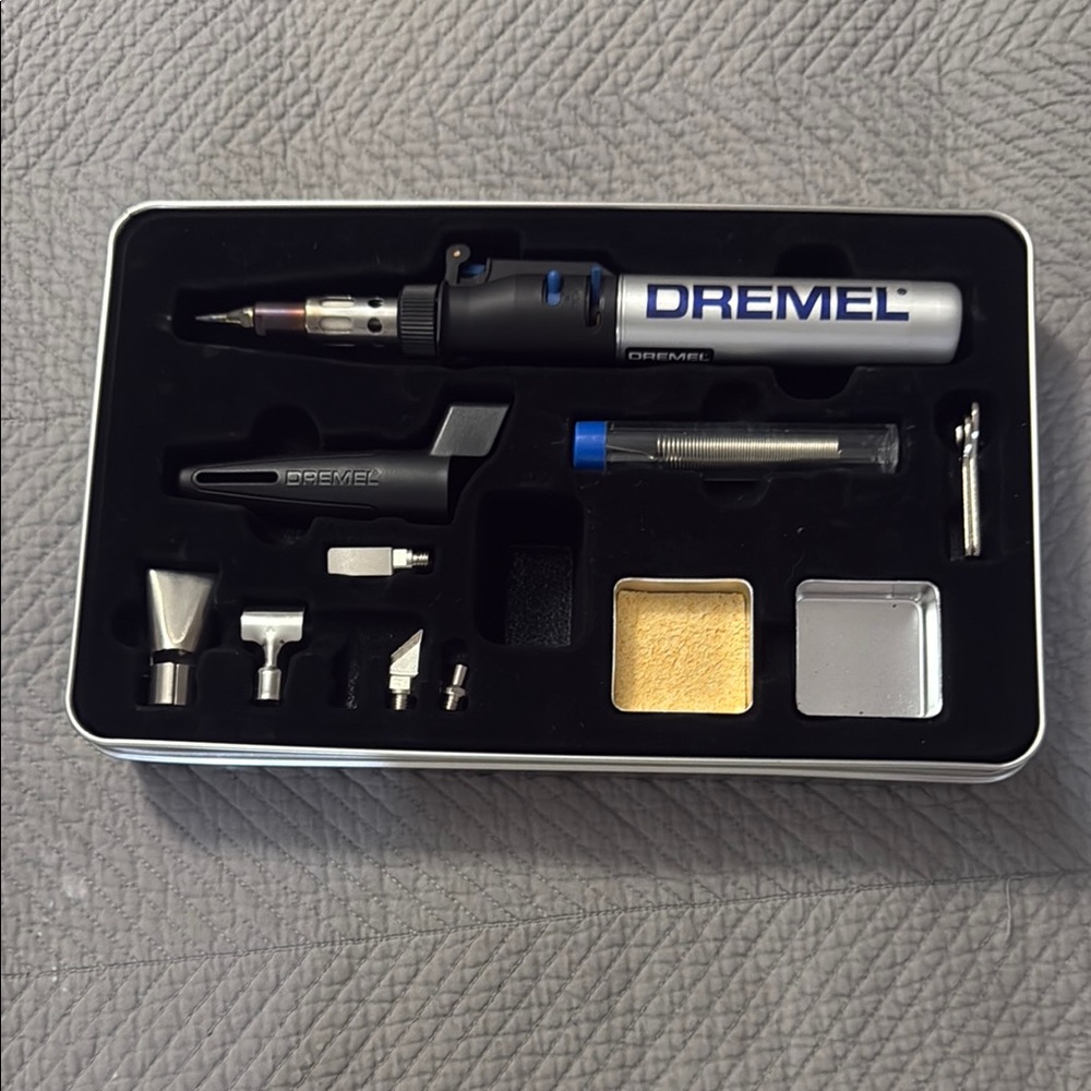 Dremel Versatile  2000 Tool  Kit Brand new